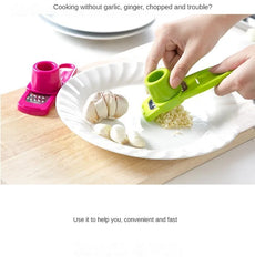 1 Pack Mini Garlic Grinder Creative Garlic Press Kitchen Garlic Mash Manual Garlic Mashing Green Kitchen Gadgets